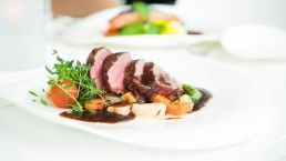 jornadas-carne-roja-con-guarnicion